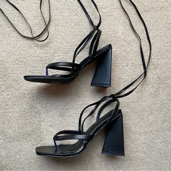 Chase + Chloe Sandals - Picture 2 of 7